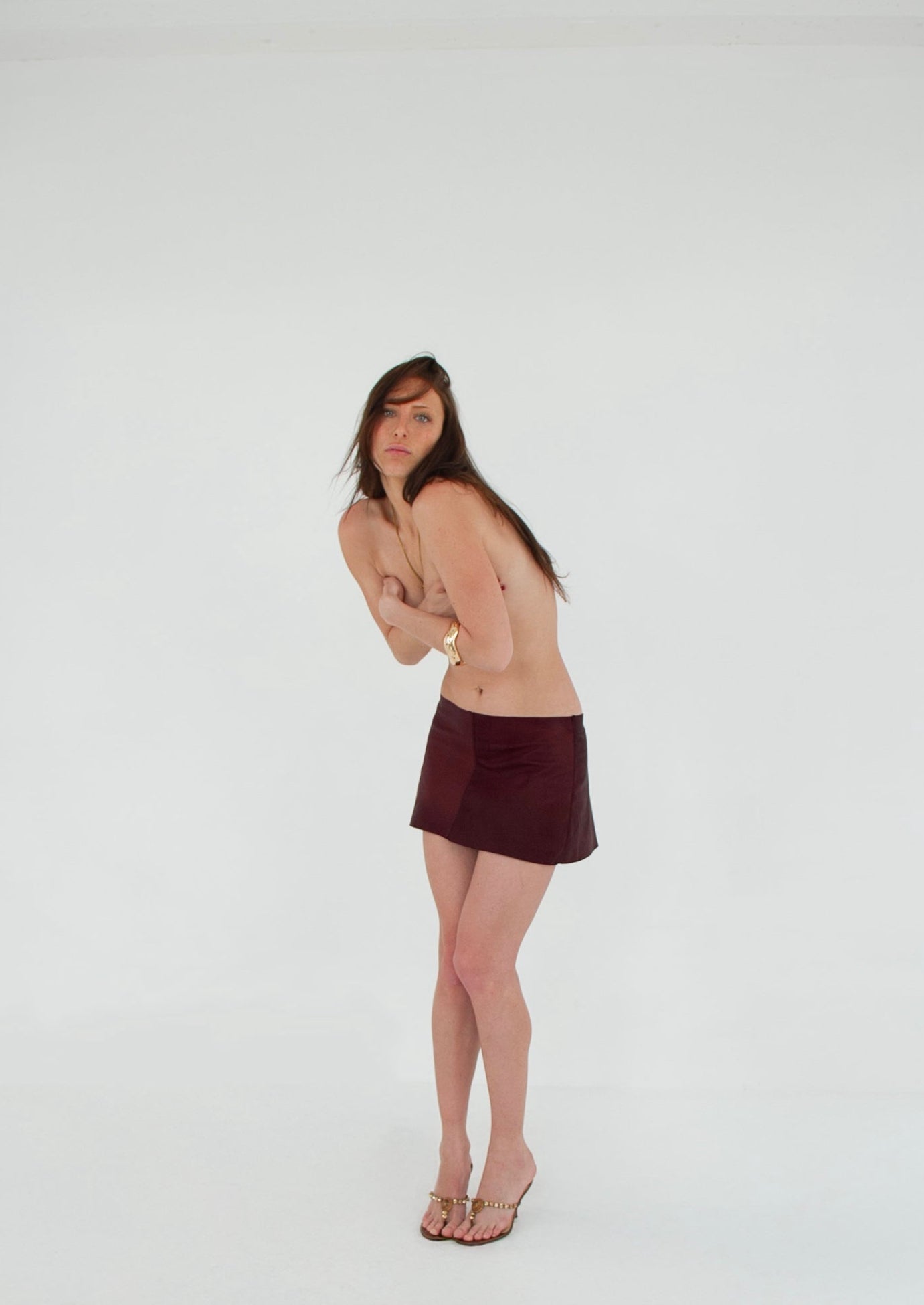 The Mini Skirt MERLOT fun front leather