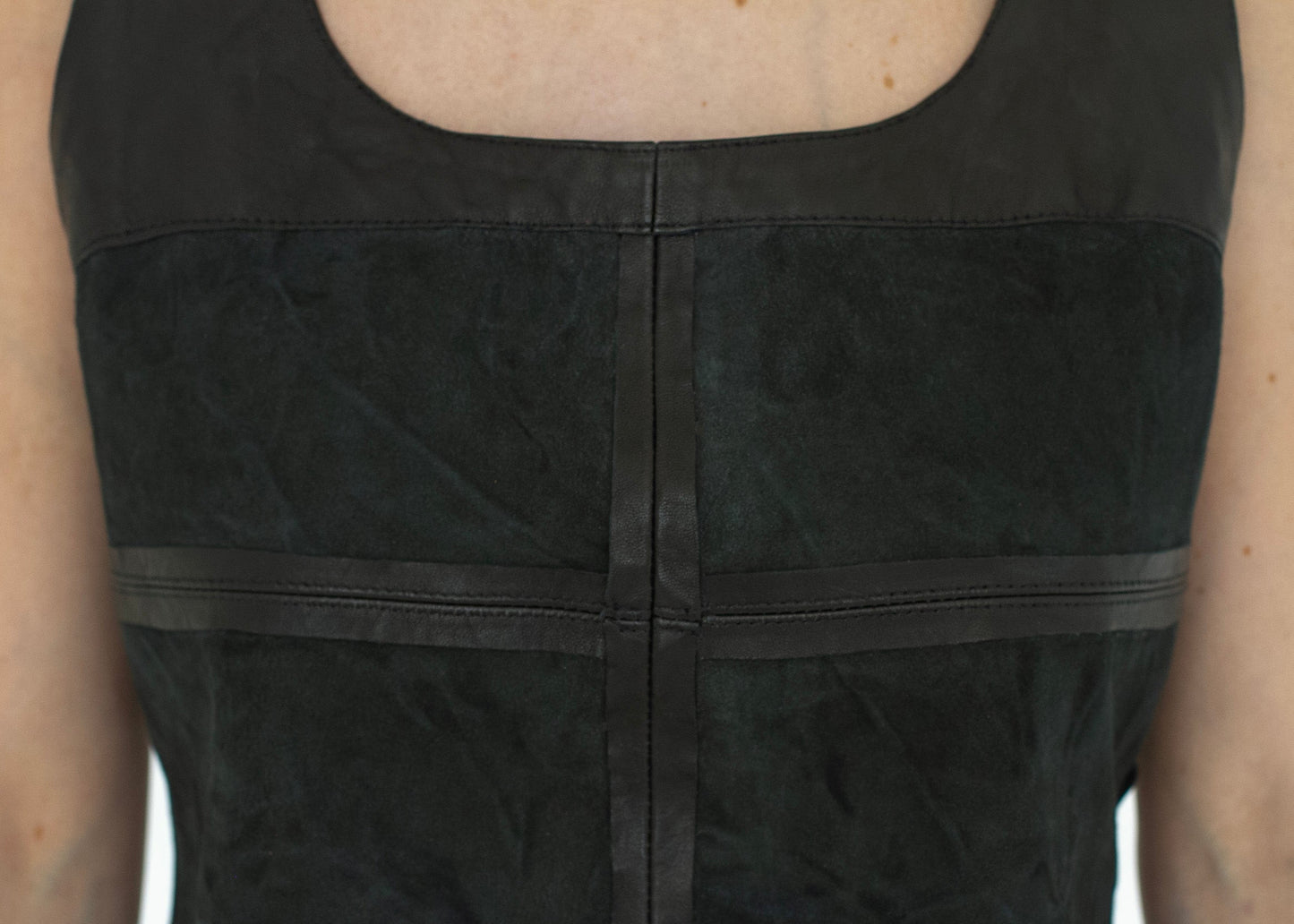 The Mini Dress ONYX detail suede 76cm