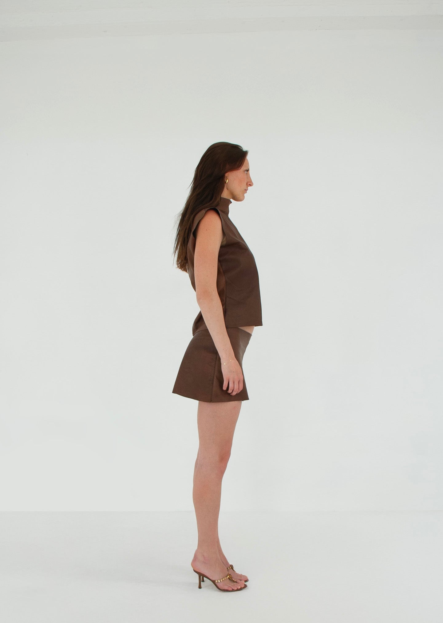The Tunic Top and Mini Skirt Set COCOA right leather