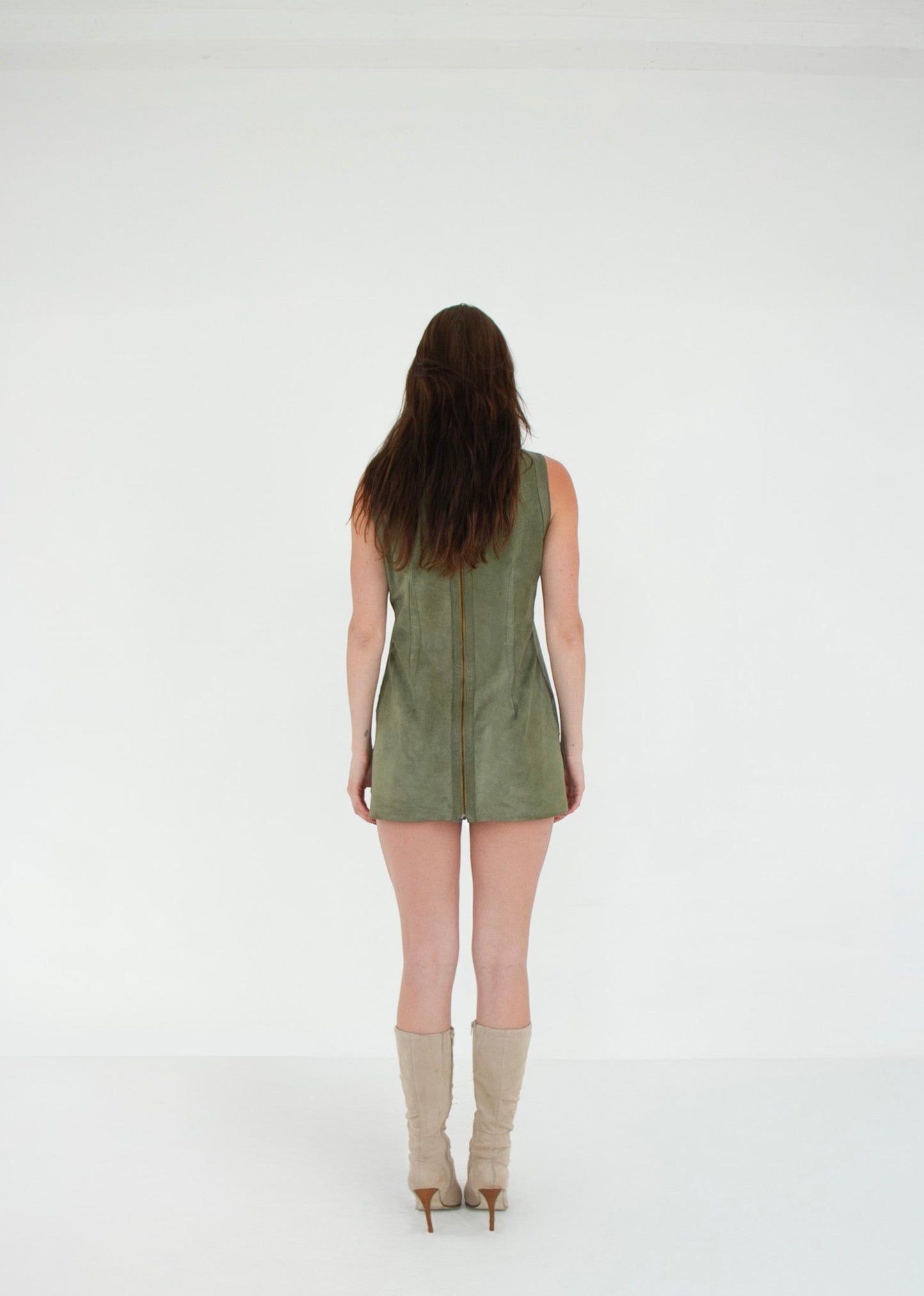 The Mini Dress BUD back suede 76cm