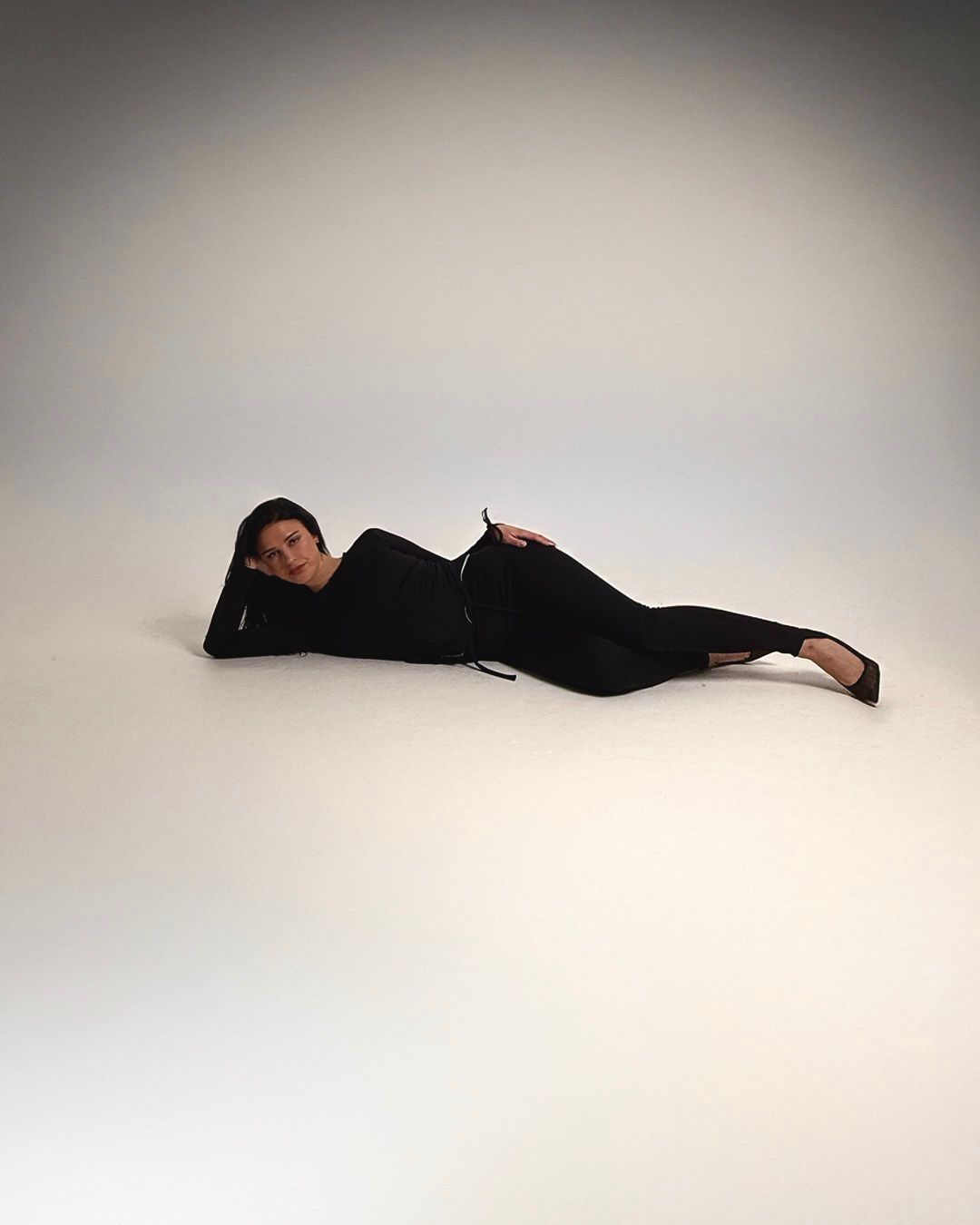 The Tied up set caviar side